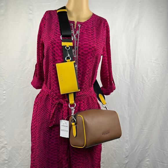 COACH  CU194 Axel Crossbody Bag In Colorblock - Picture 2 of 12